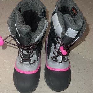 Thermolite Snowboots size 13